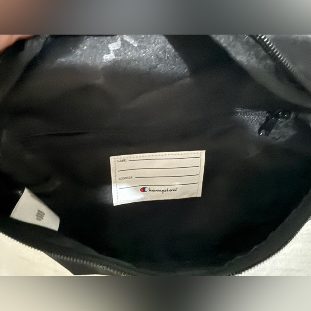 NWOT Champion Black waist Bag - Picture 3 of 3